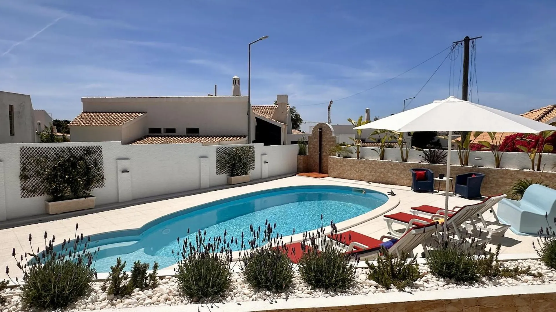 אלבופיירה Buganvilia By Check-In Portugal פורטוגל